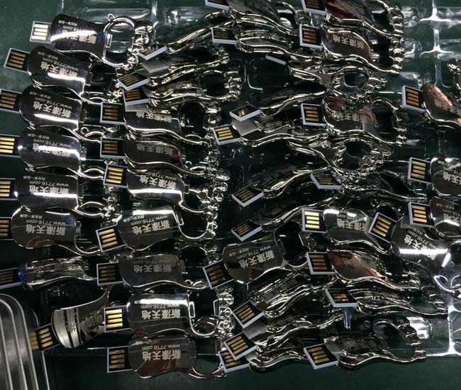 澳門(mén)娛樂(lè)城U盤(pán),新濠天地U盤(pán),金屬U盤(pán),小腳丫U盤(pán),開(kāi)瓶器U盤(pán)