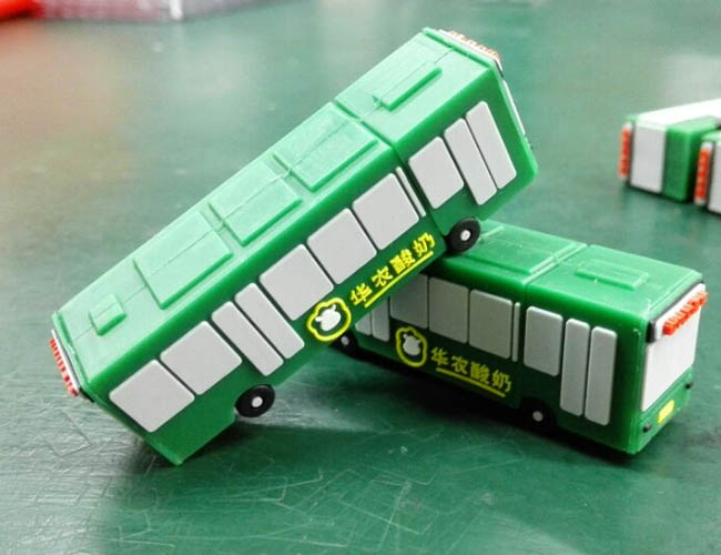 軟膠pvc公交車U盤—華農酸奶開模定制禮品U盤  軟膠pvc公交車U盤制作廠家